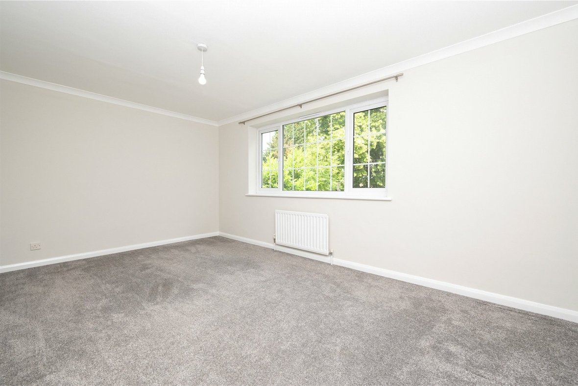 4 Bedroom House Let in The Uplands, Bricket Wood, St. Albans - View 9 - Collinson Hall