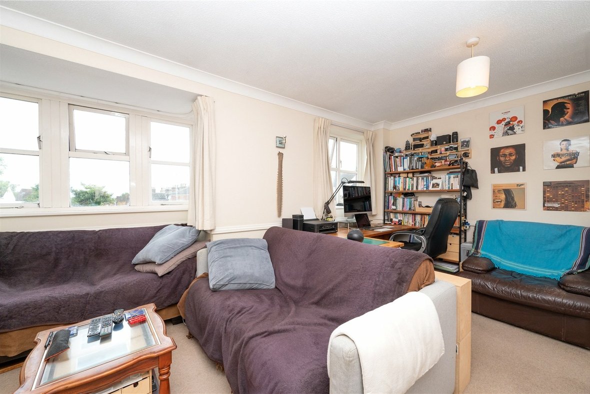 1 Bedroom Apartment Sold Subject to Contract in Faulkner Court, Boundary Road, St Albans - View 4 - Collinson Hall
