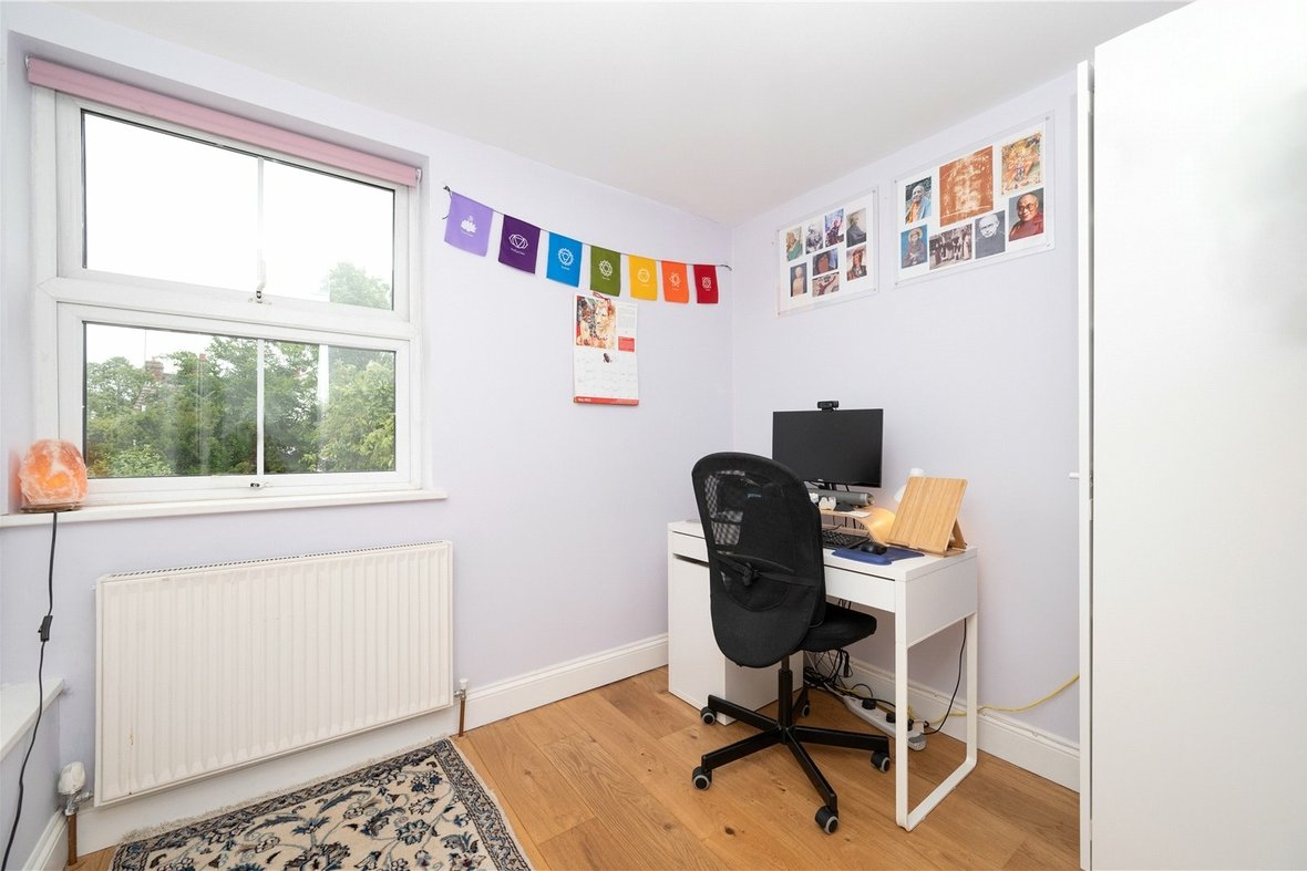 2 Bedroom House For Sale in Boundary Road, St. Albans, Hertfordshire - View 8 - Collinson Hall