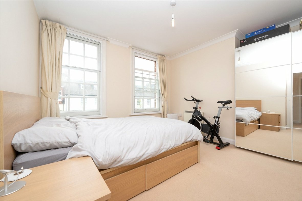 2 Bedroom Apartment Let AgreedApartment Let Agreed in Victoria Street, St. Albans, Hertfordshire - View 8 - Collinson Hall