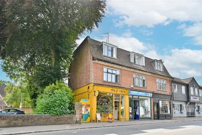 2 Bedroom Apartment Let AgreedApartment Let Agreed in Hatfield Road, St. Albans, Hertfordshire - Collinson Hall