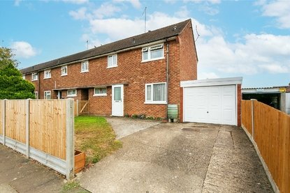3 Bedroom House New Instruction in Henderson Close, St. Albans, Hertfordshire - Collinson Hall
