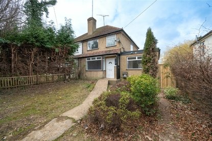 3 Bedroom House Sold Subject to ContractHouse Sold Subject to Contract in St Albans Road, Sandridge, St. Albans - Collinson Hall