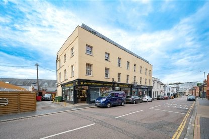 1 Bedroom Apartment Let AgreedApartment Let Agreed in Verulam Road, St. Albans, Hertfordshire - Collinson Hall