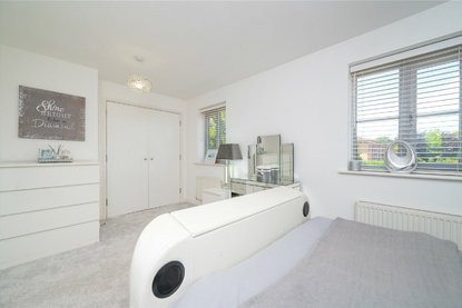 1 Bedroom Maisonette For SaleMaisonette For Sale in Centaurus Square, Curo Park, Frogmore - Collinson Hall
