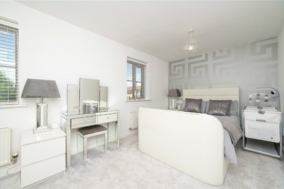 1 Bedroom Maisonette For SaleMaisonette For Sale in Centaurus Square, Curo Park, Frogmore - Collinson Hall