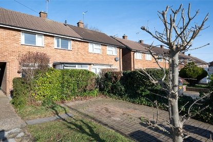 3 Bedroom House LetHouse Let in Drakes Drive, St. Albans, Hertfordshire - Collinson Hall