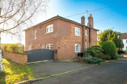 3 Bedroom House Let AgreedHouse Let Agreed in High Street, London Colney, St. Albans - Collinson Hall