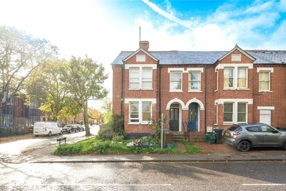 2 Bedroom Maisonette New InstructionMaisonette New Instruction in Hatfield Road, St. Albans, Hertfordshire - Collinson Hall
