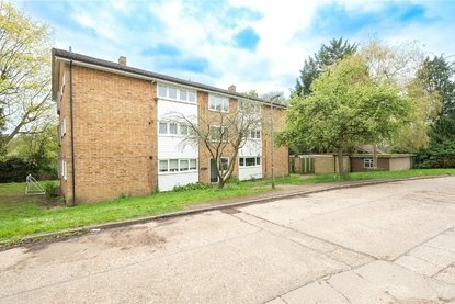 3 Bedroom Apartment Sold Subject to ContractApartment Sold Subject to Contract in Tudor Road, St. Albans, Hertfordshire - Collinson Hall