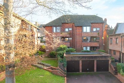 2 Bedroom Apartment To LetApartment To Let in Tankerfield Place, Romeland Hill, St. Albans - Collinson Hall