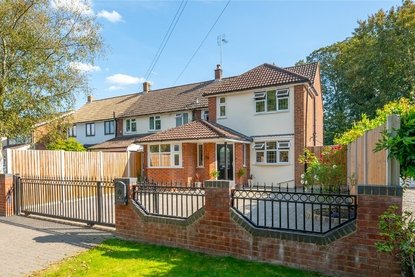 4 Bedroom House Sold Subject to ContractHouse Sold Subject to Contract in Lowbell Lane, London Colney, St. Albans - Collinson Hall