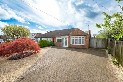 2 Bedroom Bungalow New InstructionBungalow New Instruction in Ragged Hall Lane, St. Albans, Hertfordshire - Collinson Hall