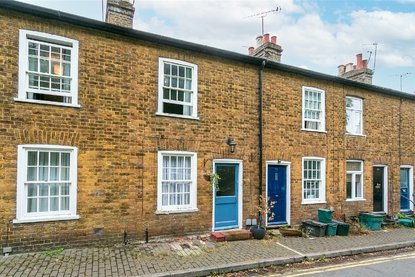 2 Bedroom House Let in Orchard Street, St. Albans, Hertfordshire - Collinson Hall