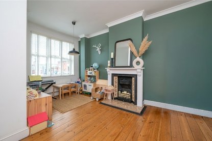 3 Bedroom House For SaleHouse For Sale in High Street, London Colney, St. Albans - Collinson Hall