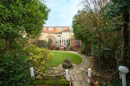 4 Bedroom House Sold Subject to ContractHouse Sold Subject to Contract in Green Lane, St. Albans, Hertfordshire - Collinson Hall