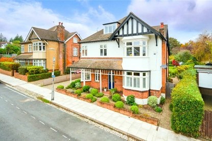 5 Bedroom House New InstructionHouse New Instruction in Jennings Road, St. Albans, Hertfordshire - Collinson Hall