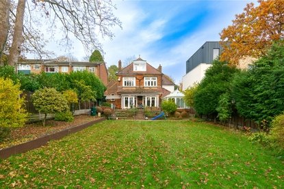 7 Bedroom House For SaleHouse For Sale in London Road, St. Albans, Hertfordshire - Collinson Hall