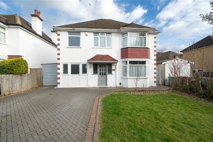 4 Bedroom House To LetHouse To Let in Churchill Road, St. Albans, Hertfordshire - Collinson Hall