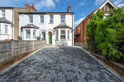 3 Bedroom House New InstructionHouse New Instruction in Waverley Road, St. Albans, Hertfordshire - Collinson Hall