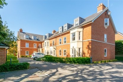 2 Bedroom Apartment Sold Subject to Contract in Aventine Court, 101 Holywell Hill - Collinson Hall