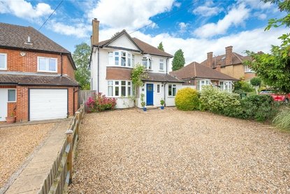 4 Bedroom House For SaleHouse For Sale in Watford Road, St. Albans, Hertfordshire - Collinson Hall