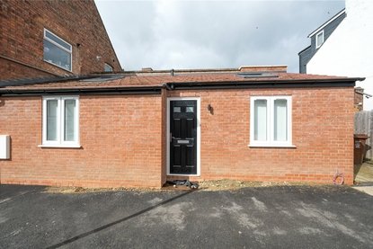 1 Bedroom Bungalow To LetBungalow To Let in Arthur Road, St. Albans, Hertfordshire - Collinson Hall