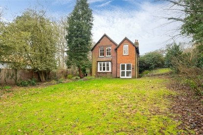 4 Bedroom House New InstructionHouse New Instruction in Abbey Mill Lane, St. Albans, Hertfordshire - Collinson Hall