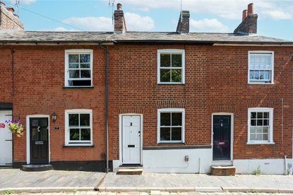 2 Bedroom House For SaleHouse For Sale in New England Street, St. Albans, Hertfordshire - Collinson Hall