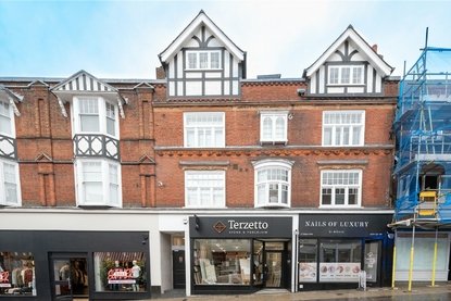 1 Bedroom Apartment For SaleApartment For Sale in Chequer Street, St. Albans, Hertfordshire - Collinson Hall