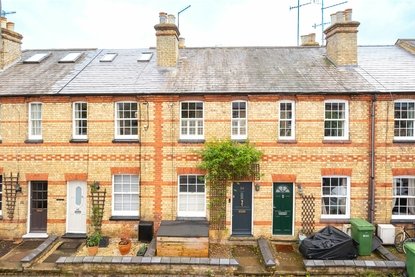 2 Bedroom House For SaleHouse For Sale in Oster Street, St. Albans, Hertfordshire - Collinson Hall