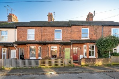 3 Bedroom House For SaleHouse For Sale in Camp View Road, St. Albans, Hertfordshire - Collinson Hall