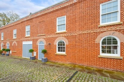 3 Bedroom House New InstructionHouse New Instruction in Bowgate Mews, St. Peters Close, St. Albans - Collinson Hall