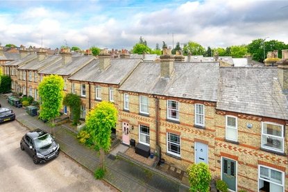 2 Bedroom House For SaleHouse For Sale in Thornton Street, St Albans, Hertfordshire - Collinson Hall