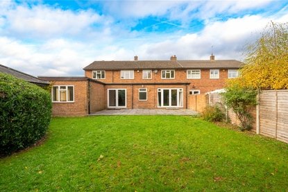 5 Bedroom House To LetHouse To Let in Vesta Avenue, St. Albans, Hertfordshire - Collinson Hall