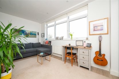 1 Bedroom  For Sale For Sale in Ridgmont Road, St. Albans - Collinson Hall