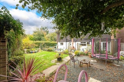 4 Bedroom House For SaleHouse For Sale in Mount Pleasant Lane, Bricket Wood, St. Albans - Collinson Hall