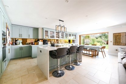 4 Bedroom House New InstructionHouse New Instruction in Ragged Hall Lane, St. Albans - Collinson Hall