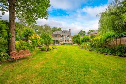 6 Bedroom House For SaleHouse For Sale in Mount Pleasant Lane, Bricket Wood, St. Albans - Collinson Hall