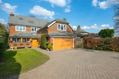 6 Bedroom House For SaleHouse For Sale in Mount Pleasant Lane, Bricket Wood, St. Albans - Collinson Hall
