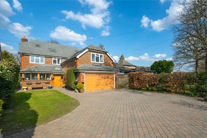 6 Bedroom House For SaleHouse For Sale in Mount Pleasant Lane, Bricket Wood, St. Albans - Collinson Hall