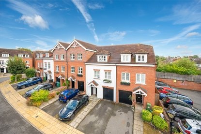 3 Bedroom House For SaleHouse For Sale in Pegasus Place, St. Albans, Hertfordshire - Collinson Hall