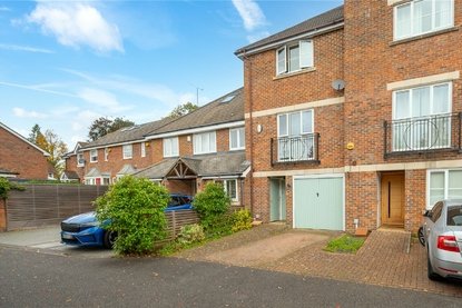 3 Bedroom House For SaleHouse For Sale in Lynch Court, Princess Diana Drive, St. Albans - Collinson Hall