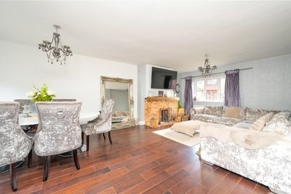 4 Bedroom House New InstructionHouse New Instruction in Ryall Close, Bricket Wood, St. Albans - Collinson Hall