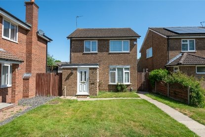 3 Bedroom House New InstructionHouse New Instruction in Maplefield, Park Street, St. Albans - Collinson Hall