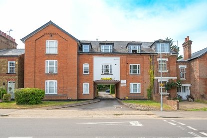 1 Bedroom Apartment To LetApartment To Let in Prospect Road, St. Albans, Hertfordshire - Collinson Hall