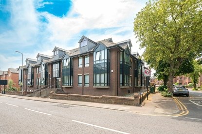 Apartment New Instruction in Hatfield Road, St. Albans, Hertfordshire - Collinson Hall
