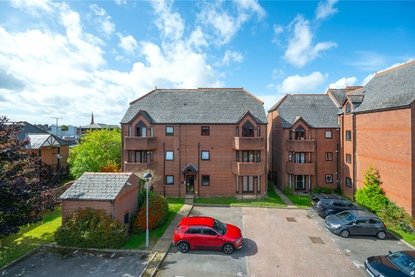 2 Bedroom Apartment LetApartment Let in Ashtree Court, Granville Road, St. Albans - Collinson Hall