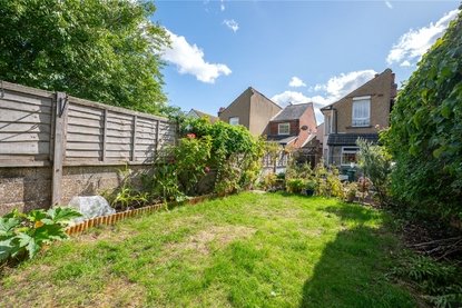 3 Bedroom House For SaleHouse For Sale in Heath Road, St. Albans, Hertfordshire - Collinson Hall