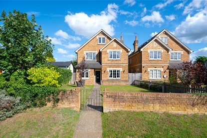5 Bedroom House New InstructionHouse New Instruction in Watford Road, St. Albans, Hertfordshire - Collinson Hall